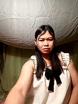 Snapshot of -Batina- chatting on March 8, 2026, 11:30 pm -Batina- online show from March 8, 2026, 11:30 pm