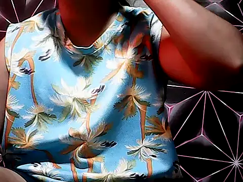 Flowerbebe online show from June 17, 2026, 7:08 am