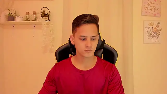 sexy andres01 online show from April 14, 2026, 2:00 pm