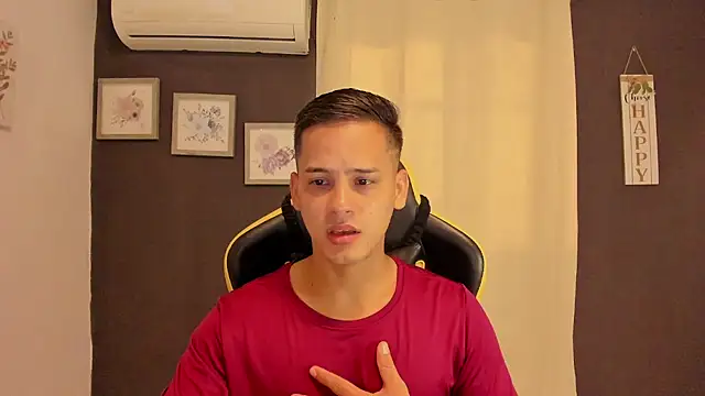 sexy andres01 online show from July 25, 2026, 2:23 pm