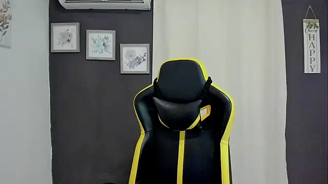 sexy andres01 online show from July 23, 2026, 9:44 pm