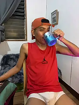 asian darlingcummersxXx online show from April 22, 2026, 4:14 pm