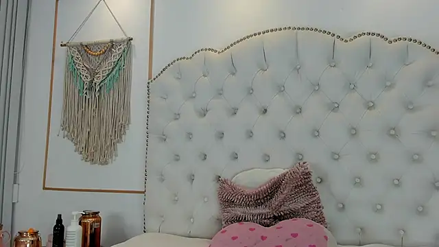 Snapshot of Sara_funy chatting on April 15, 2026, 11:05 am Sara funy online show from April 15, 2026, 11:05 am