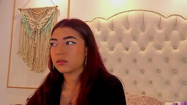 Snapshot of Sara_funy chatting on March 27, 2026, 11:22 am Sara funy online show from March 27, 2026, 11:22 am