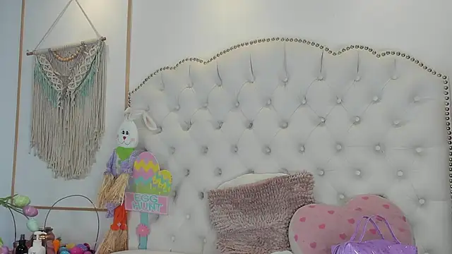 Snapshot of Sara_funy chatting on April 2, 2026, 11:28 am Sara funy online show from April 2, 2026, 11:28 am