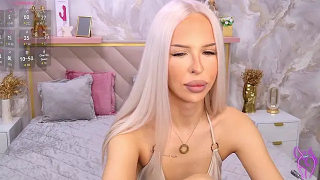 Snapshot of EvaXElfi chatting on March 26, 2026, 12:53 am EvaXElfi online show from March 26, 2026, 12:53 am