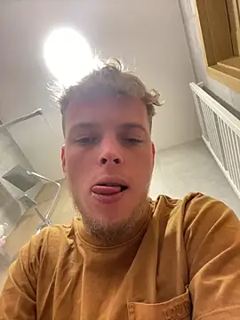 Dencchikk22 online show from May 4, 2026, 2:31 pm