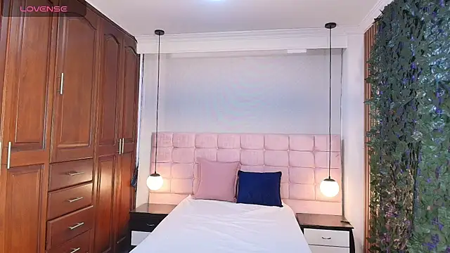 Snapshot of ShayMilleer chatting on March 11, 2026, 11:59 am ShayMilleer online show from March 11, 2026, 11:59 am