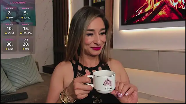 Snapshot of Madam_Dalila chatting on July 22, 2026, 12:18 pm Madam Dalila online show from July 22, 2026, 12:18 pm