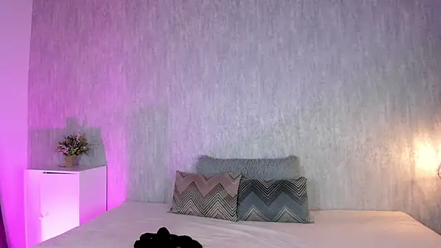 Snapshot of Lore_evans chatting on March 28, 2026, 9:49 pm Lore evans online show from March 28, 2026, 9:49 pm