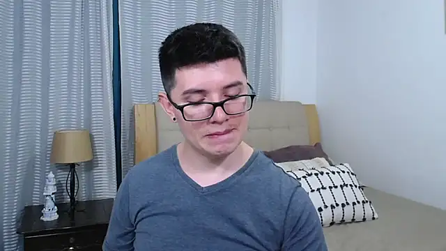 Snapshot of BlackFoXXX69 chatting on February 27, 2026, 10:20 pm BlackFoXXX69 online show from February 27, 2026, 10:20 pm