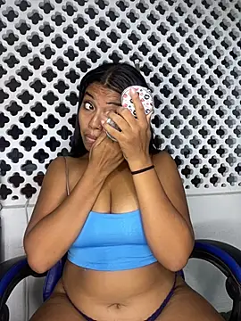 Coraline em online show from March 18, 2026, 6:42 pm