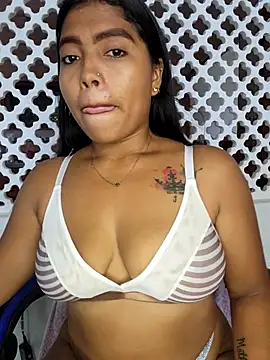 Coraline em online show from March 25, 2026, 6:07 pm