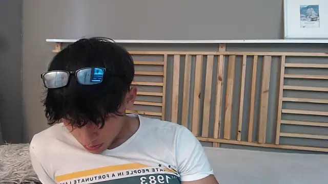 clark ken01 online show from June 11, 2026, 10:40 pm