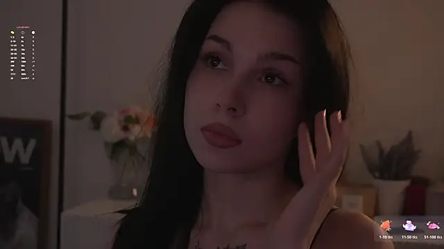 Akaruiiii online show from April 19, 2026, 10:56 pm