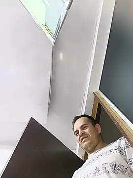 Edwin Q online show from June 5, 2026, 6:52 am