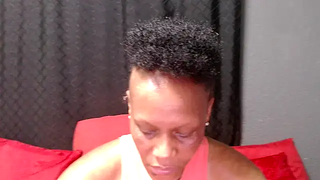 MistressShirleyXXX81 online show from March 13, 2026, 9:31 pm