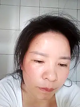 Ivy Trix2 online show from March 23, 2026, 2:00 am