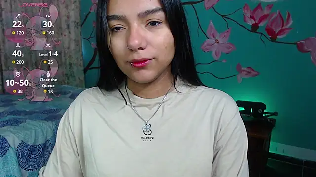 Snapshot of NoelleVireaux chatting on March 12, 2026, 11:58 am NoelleVireaux online show from March 12, 2026, 11:58 am