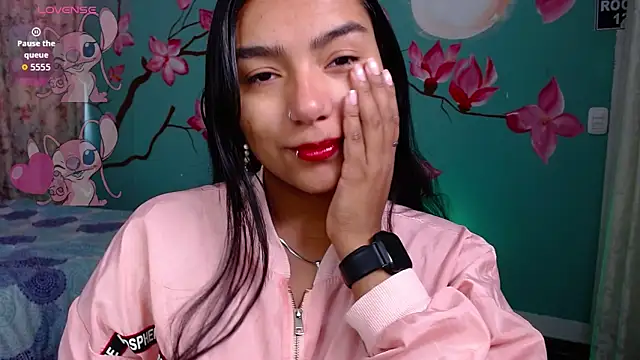 Snapshot of NoelleVireaux chatting on March 25, 2026, 11:42 am NoelleVireaux online show from March 25, 2026, 11:42 am