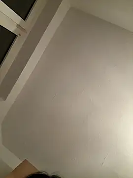 Sophia187erz online show from February 27, 2026, 7:46 pm