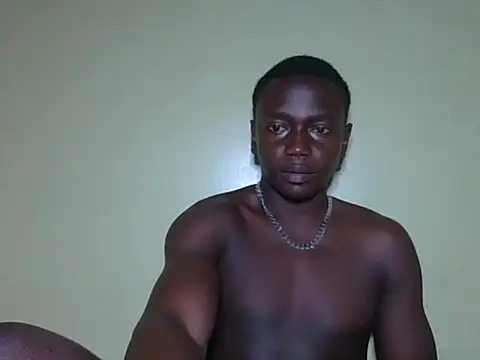 darkerberryguy online show from April 2, 2026, 5:14 am