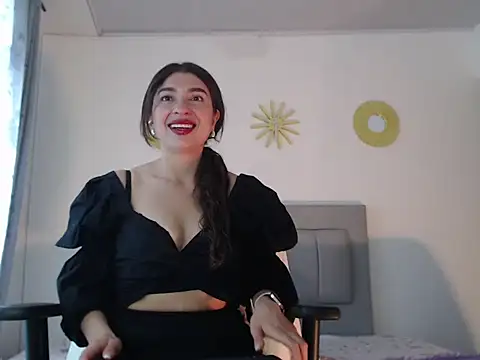 Julietaamado online show from March 20, 2026, 2:07 pm