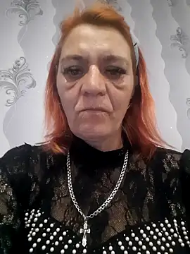 Belowa7364 online show from April 17, 2026, 7:06 pm