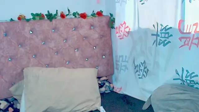 baby harlow15 online show from April 18, 2026, 8:20 pm