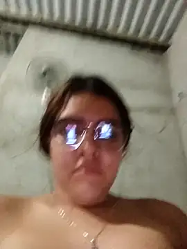 single kitten online show from March 19, 2026, 3:06 am