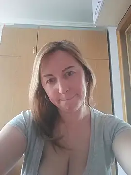 Snapshot of ChristinaYork chatting on March 20, 2026, 11:33 am ChristinaYork online show from March 20, 2026, 11:33 am