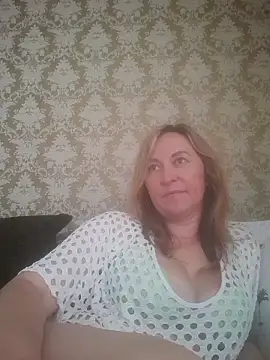 ChristinaYork online show from June 4, 2026, 9:47 am