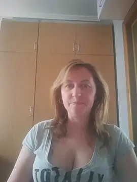 Snapshot of ChristinaYork chatting on April 9, 2026, 2:12 pm ChristinaYork online show from April 9, 2026, 2:12 pm