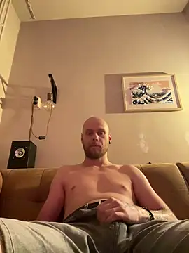 Bickboy95 online show from August 9, 2026, 8:48 pm