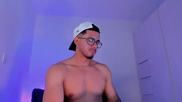 THADEO KING2 online show from April 10, 2026, 1:45 am