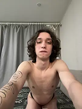 PrettylnPink  online show from March 5, 2026, 10:27 pm