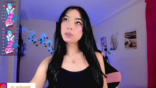 IamAndrea01 online show from June 7, 2026, 9:42 pm