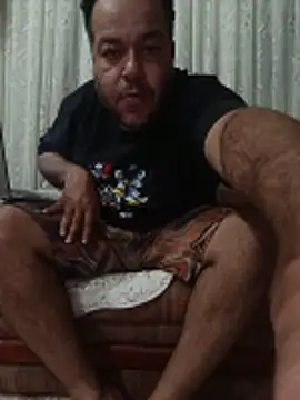 UrsoBissexualPauGrosso online show from April 23, 2026, 5:47 am