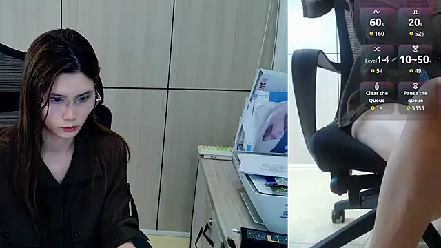 Snapshot of zhen-68 chatting on July 4, 2026, 7:26 am zhen-68 online show from July 4, 2026, 7:26 am