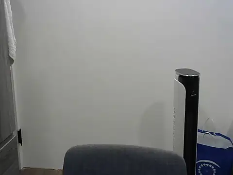 silverwolfwoof online show from June 26, 2026, 3:40 pm