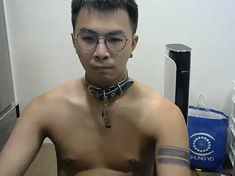 silverwolfwoof online show from May 31, 2026, 4:46 pm