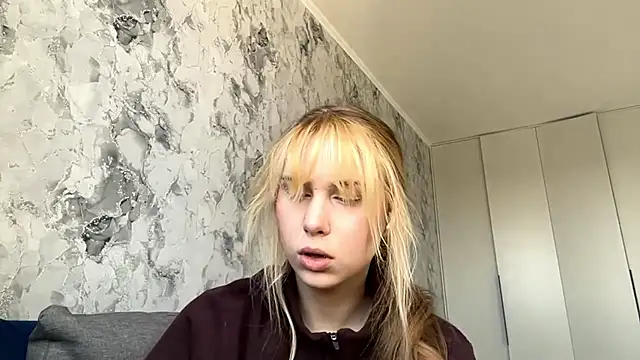 Snapshot of ShariLappas chatting on March 16, 2026, 1:04 pm ShariLappas online show from March 16, 2026, 1:04 pm