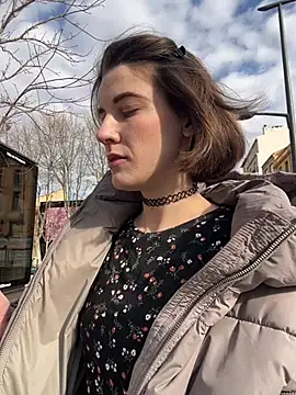 Kamorana online show from March 1, 2026, 9:09 am