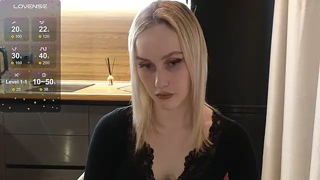 Bella Villen online show from July 4, 2026, 2:21 pm