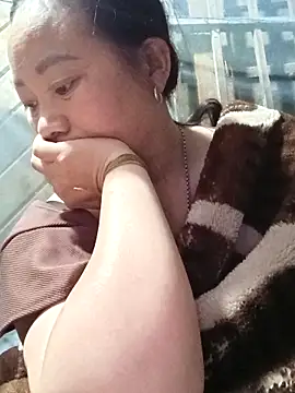 Lindxx-hot online show from March 24, 2026, 10:32 pm