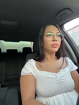 Snapshot of Bunny_Lush chatting on April 5, 2026, 4:08 am Bunny Lush online show from April 5, 2026, 4:08 am