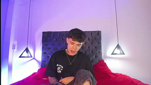 im seven online show from February 27, 2026, 4:34 am