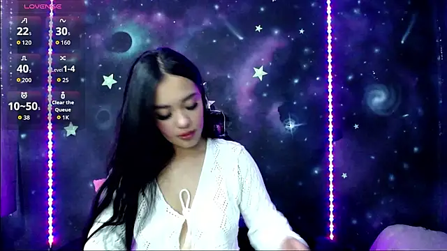 ValentinaRojass  online show from March 23, 2026, 2:39 pm