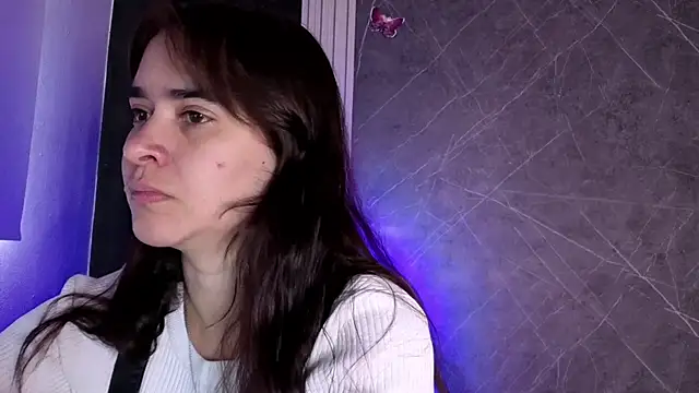 Snapshot of _VALERIAGOMEZ chatting on June 5, 2026, 3:07 pm VALERIAGOMEZ online show from June 5, 2026, 3:07 pm