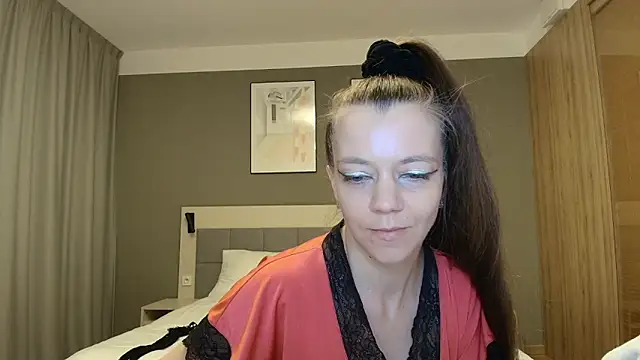 Snapshot of Yana-XX chatting on April 2, 2026, 6:25 pm Yana-XX online show from April 2, 2026, 6:25 pm